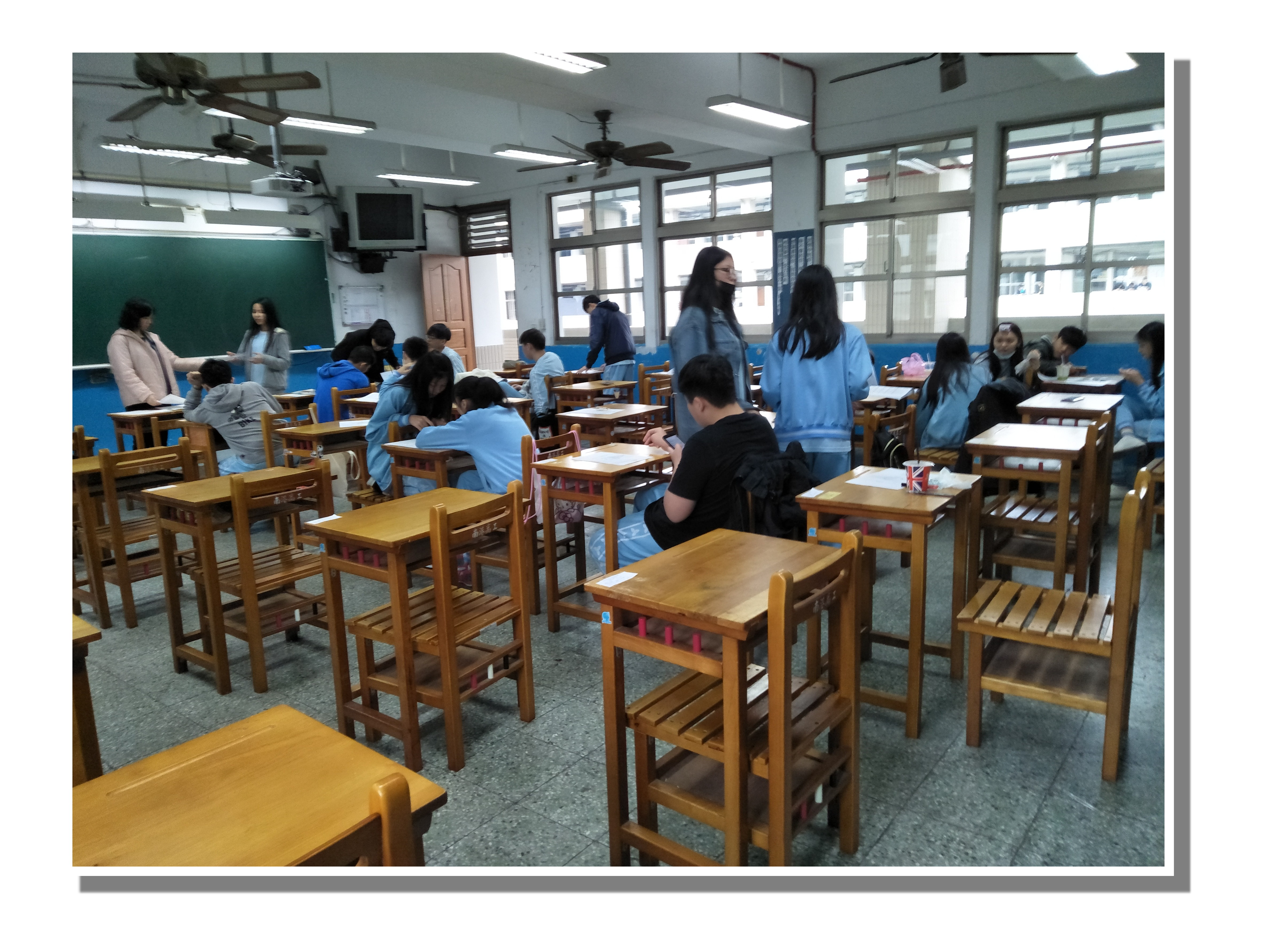 1080317 二愛門市服務丙級檢定學科